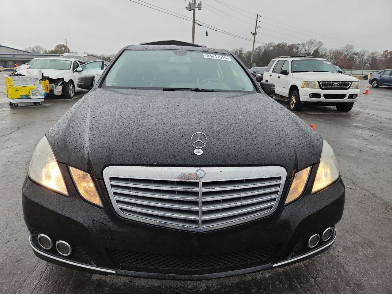 2010 MERCEDES-BENZ E-Class