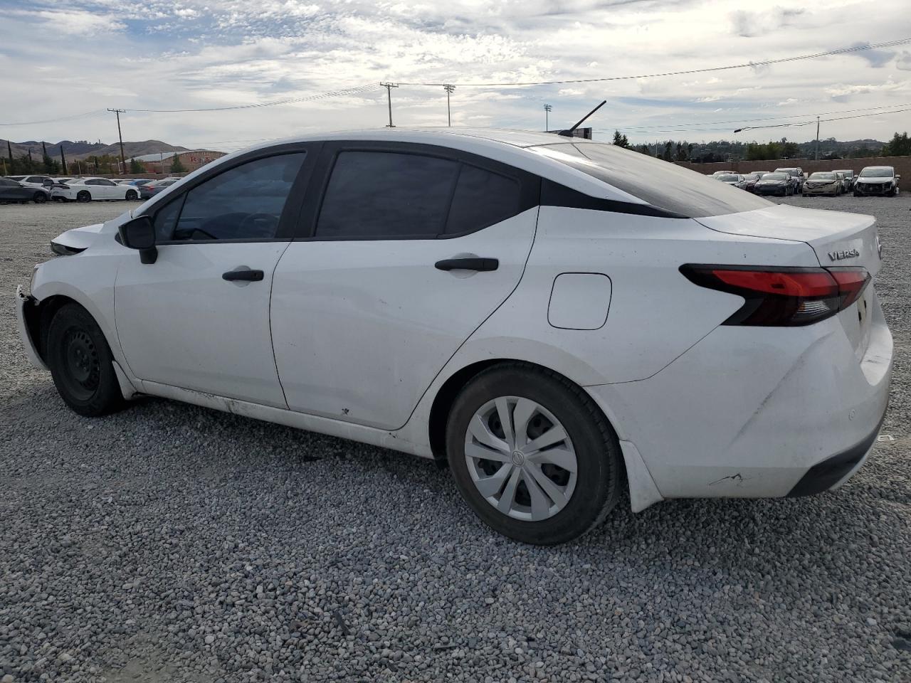 2021 NISSAN VERSA