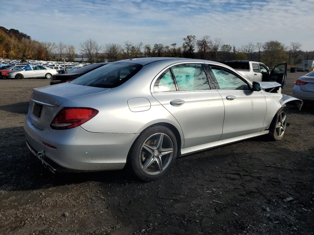 2017 MERCEDES-BENZ E-Class