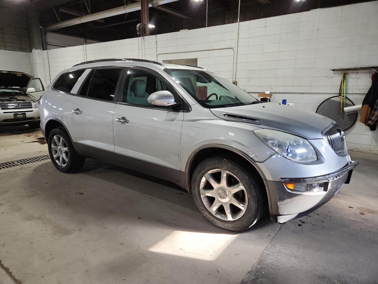 2010 BUICK ENCLAVE
