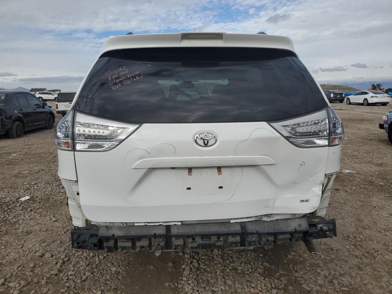 2019 TOYOTA SIENNA