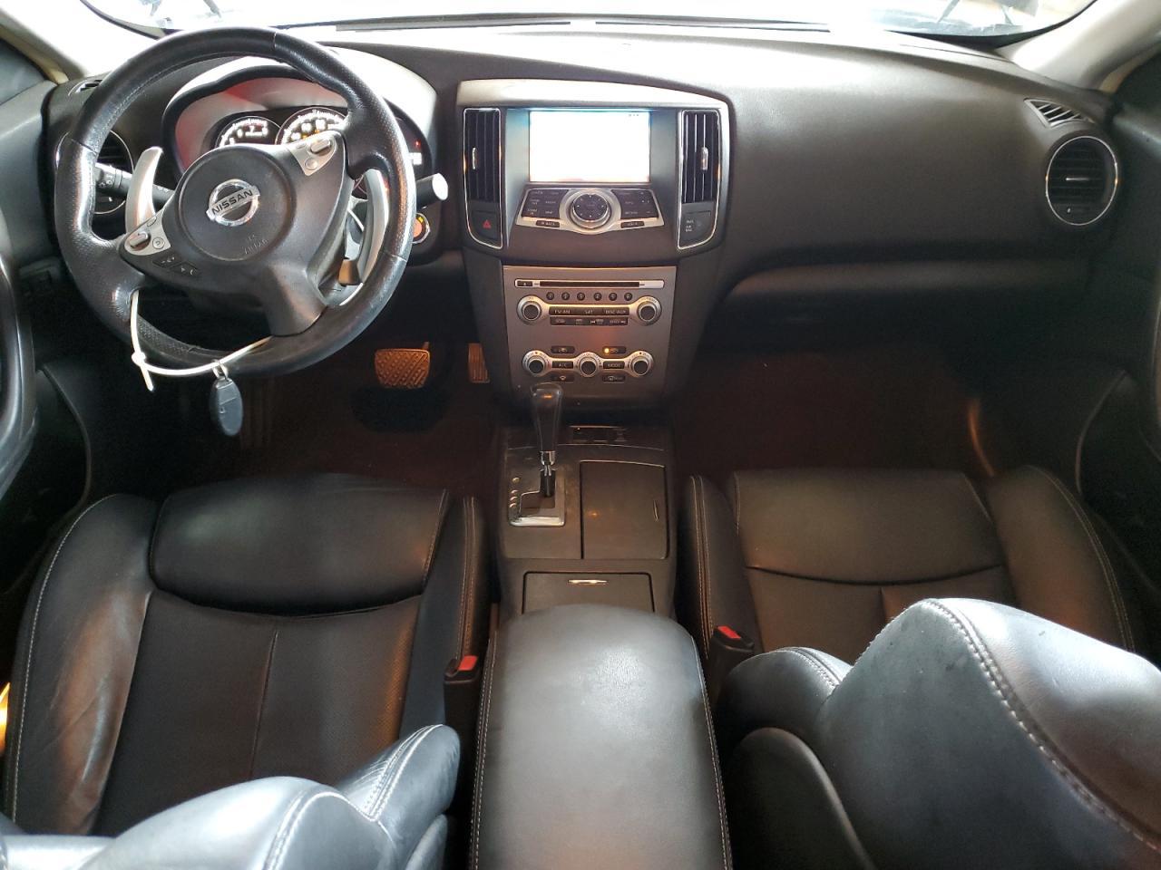 2014 NISSAN Maxima