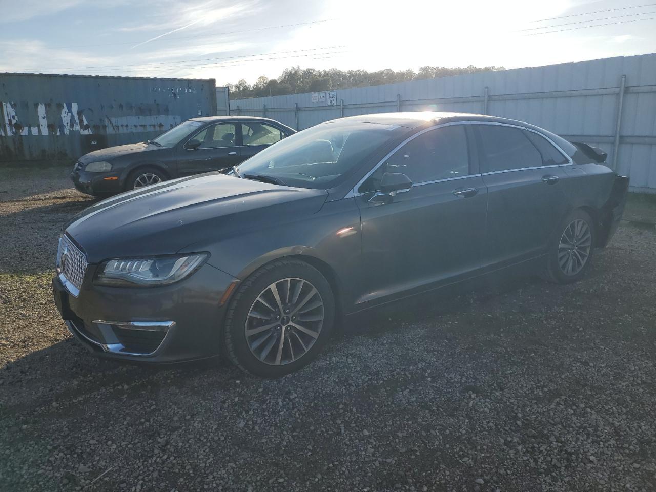 2018 LINCOLN MKZ