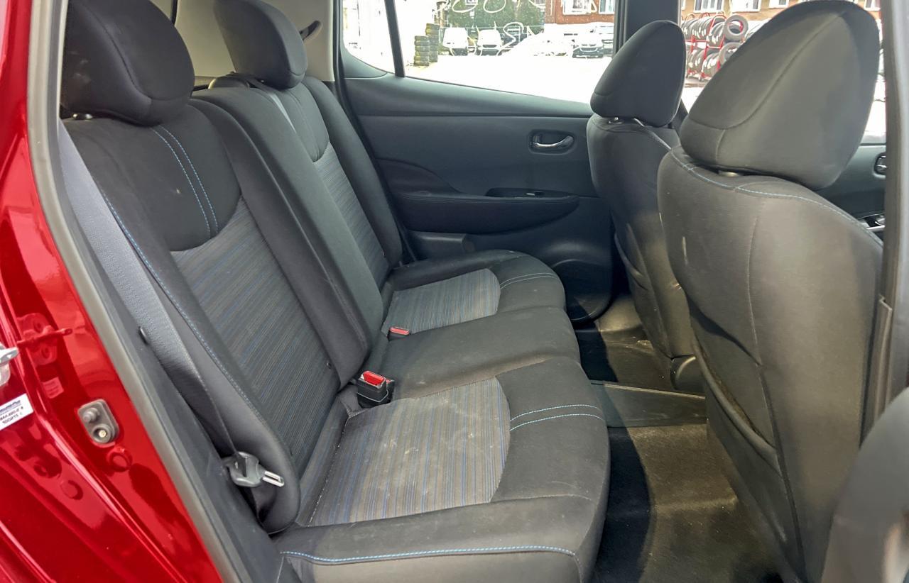 2019 NISSAN LEAF