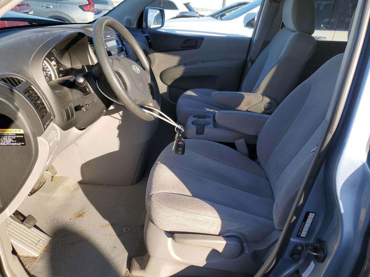 2007 HYUNDAI Entourage