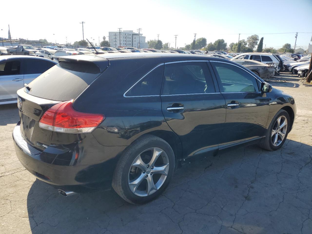 2011 TOYOTA VENZA