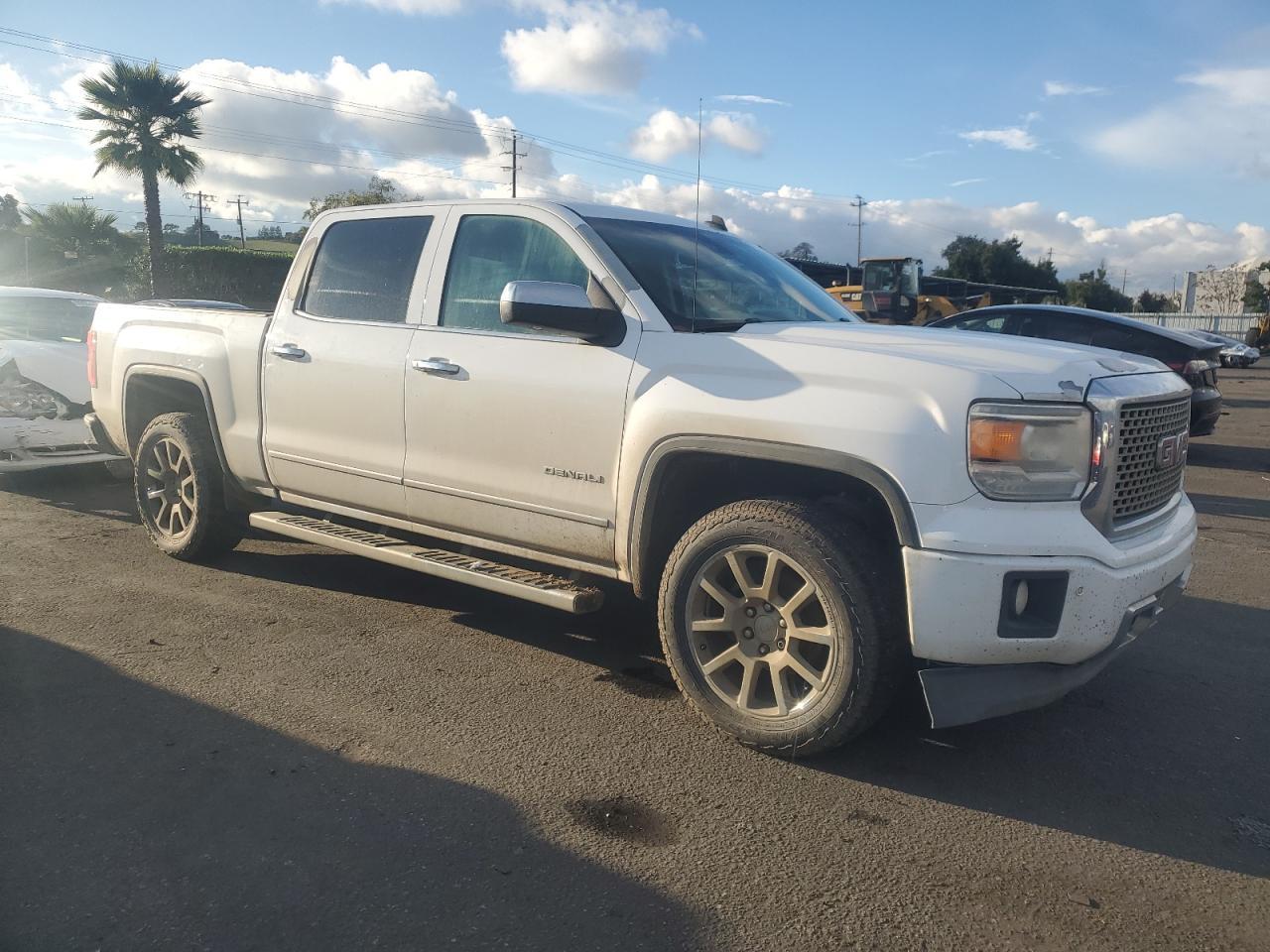 2014 GMC Sierra