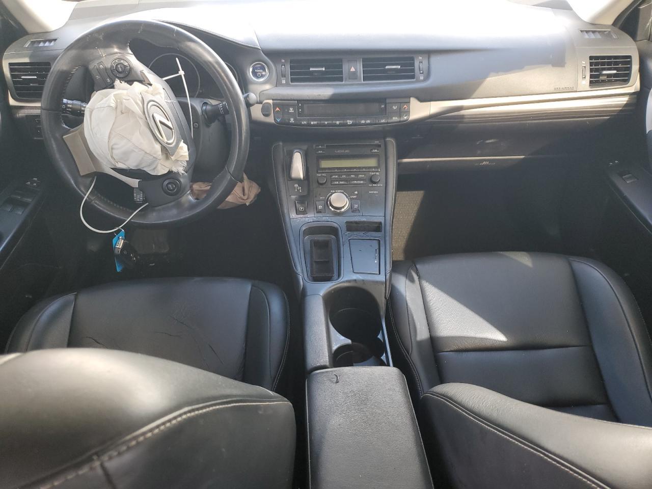 2014 LEXUS CT 200