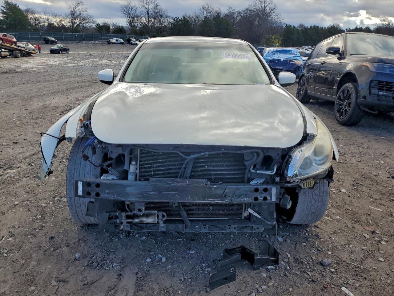 2011 INFINITI G25