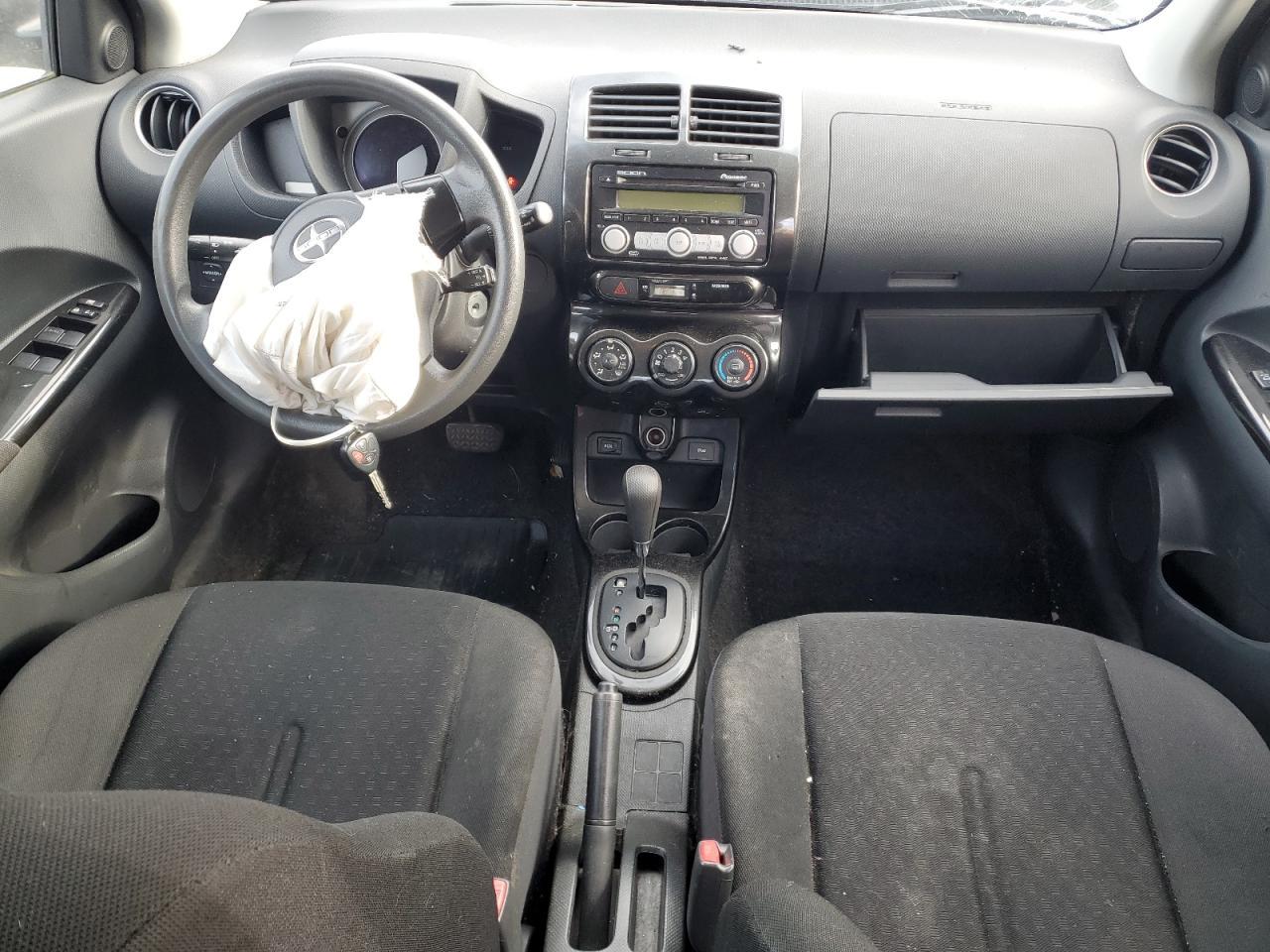 2008 TOYOTA SCION