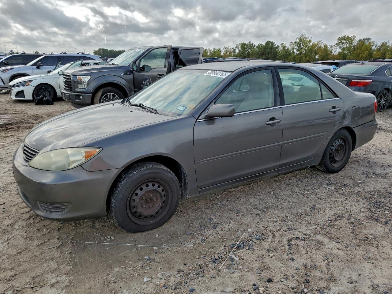 2005 TOYOTA CAMRY
