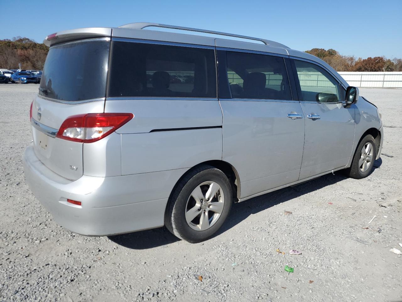 2016 NISSAN Quest