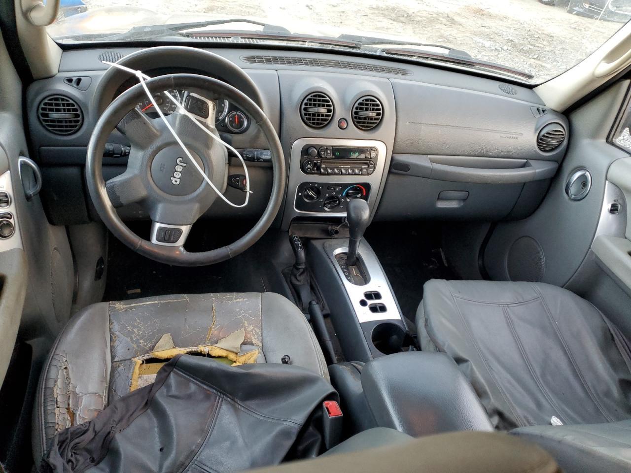 2005 JEEP Liberty