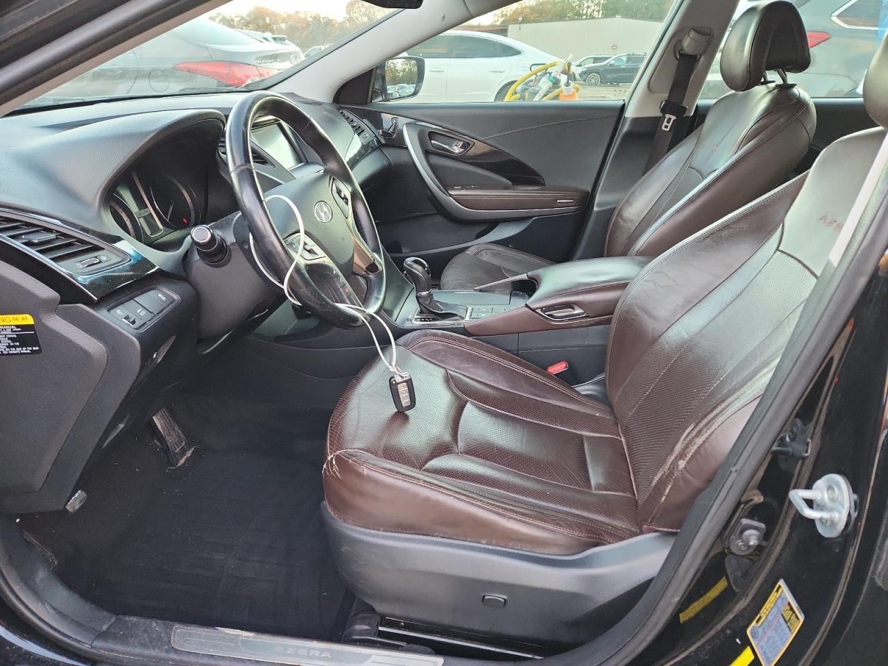 2013 HYUNDAI Azera
