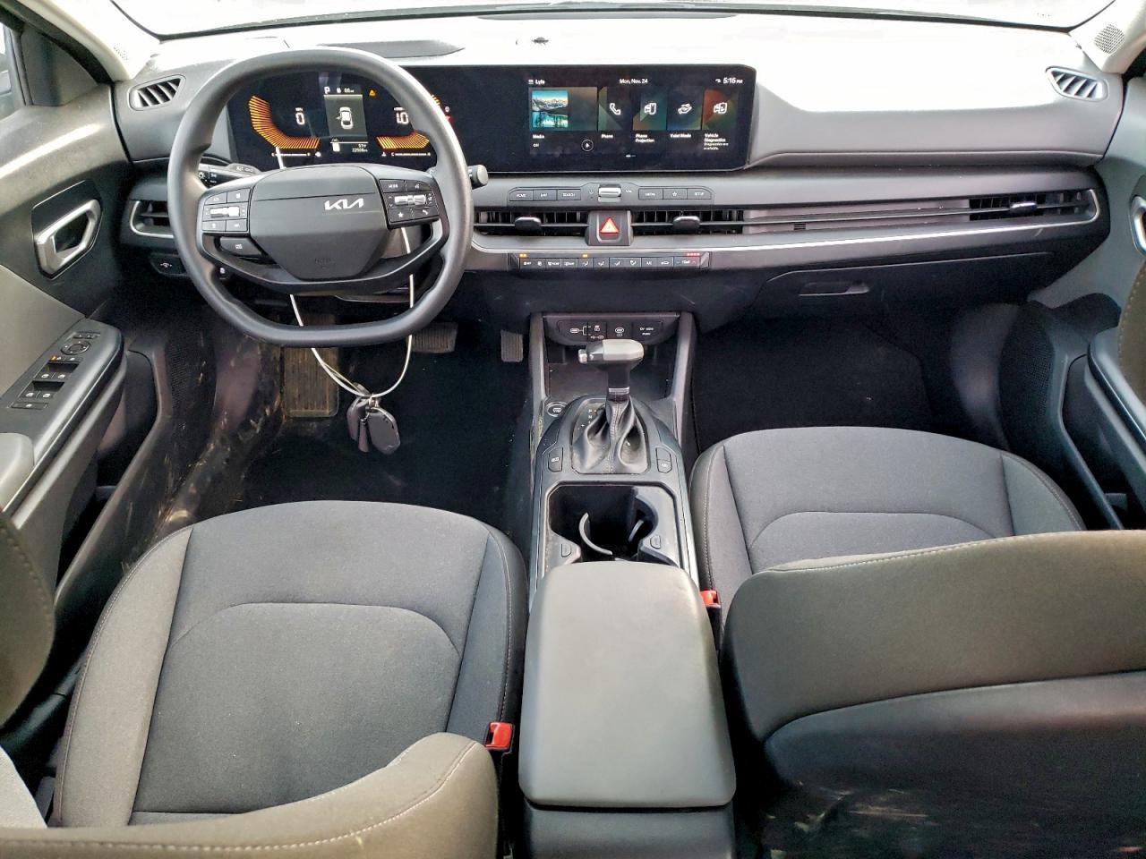 2025 KIA K4