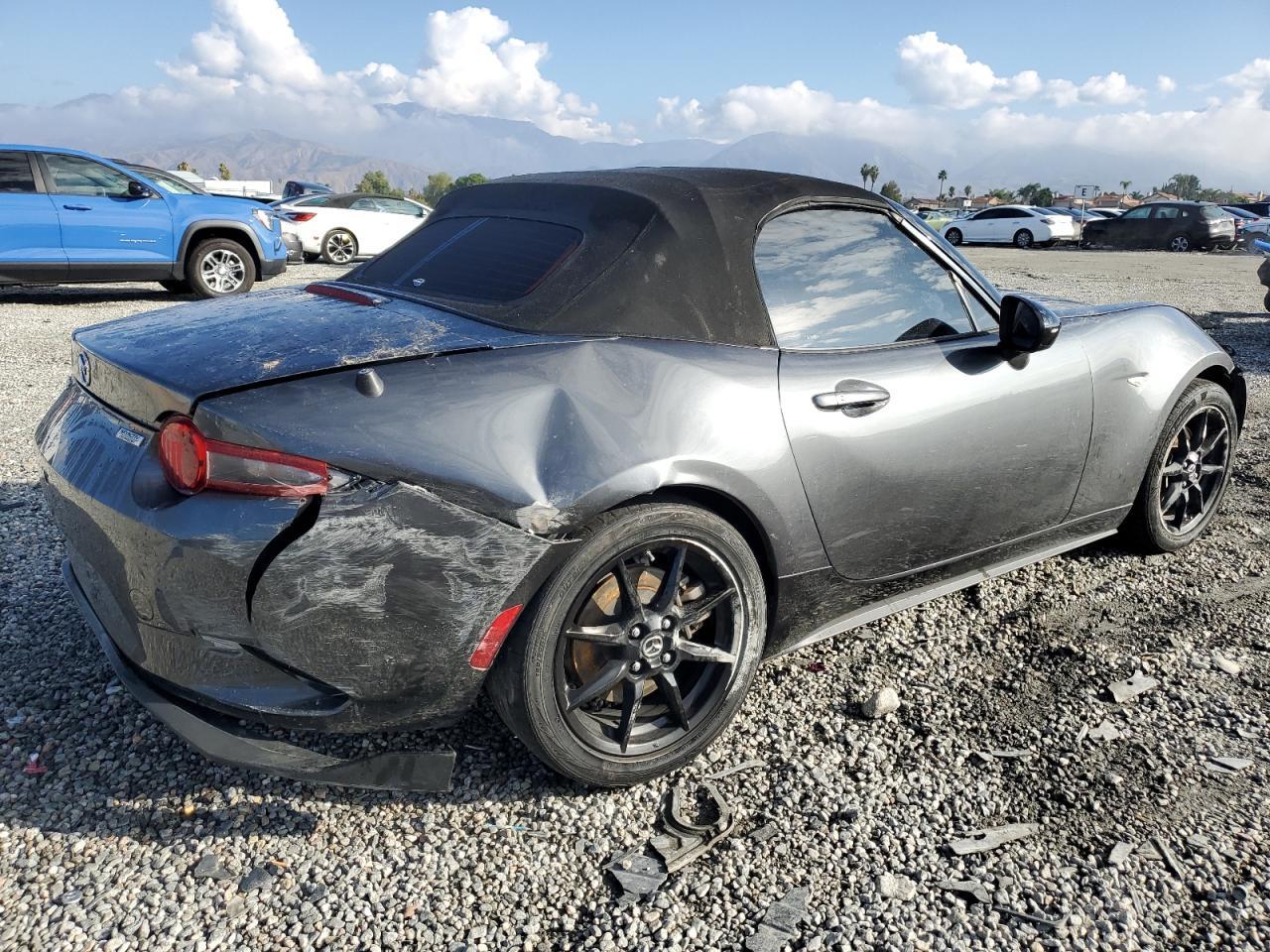 2019 MAZDA MX-5 Miata