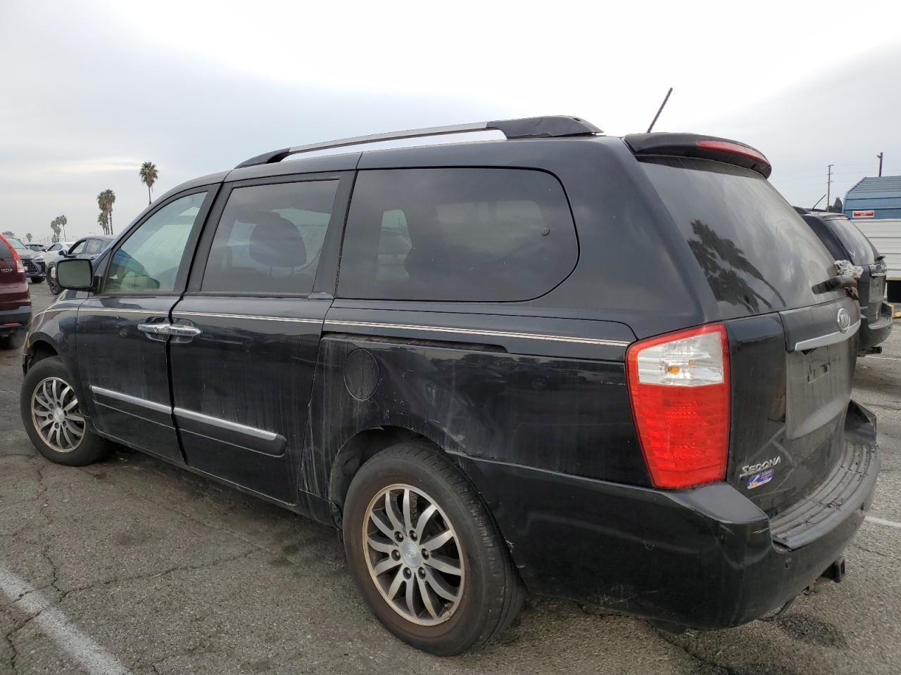 2012 KIA SEDONA