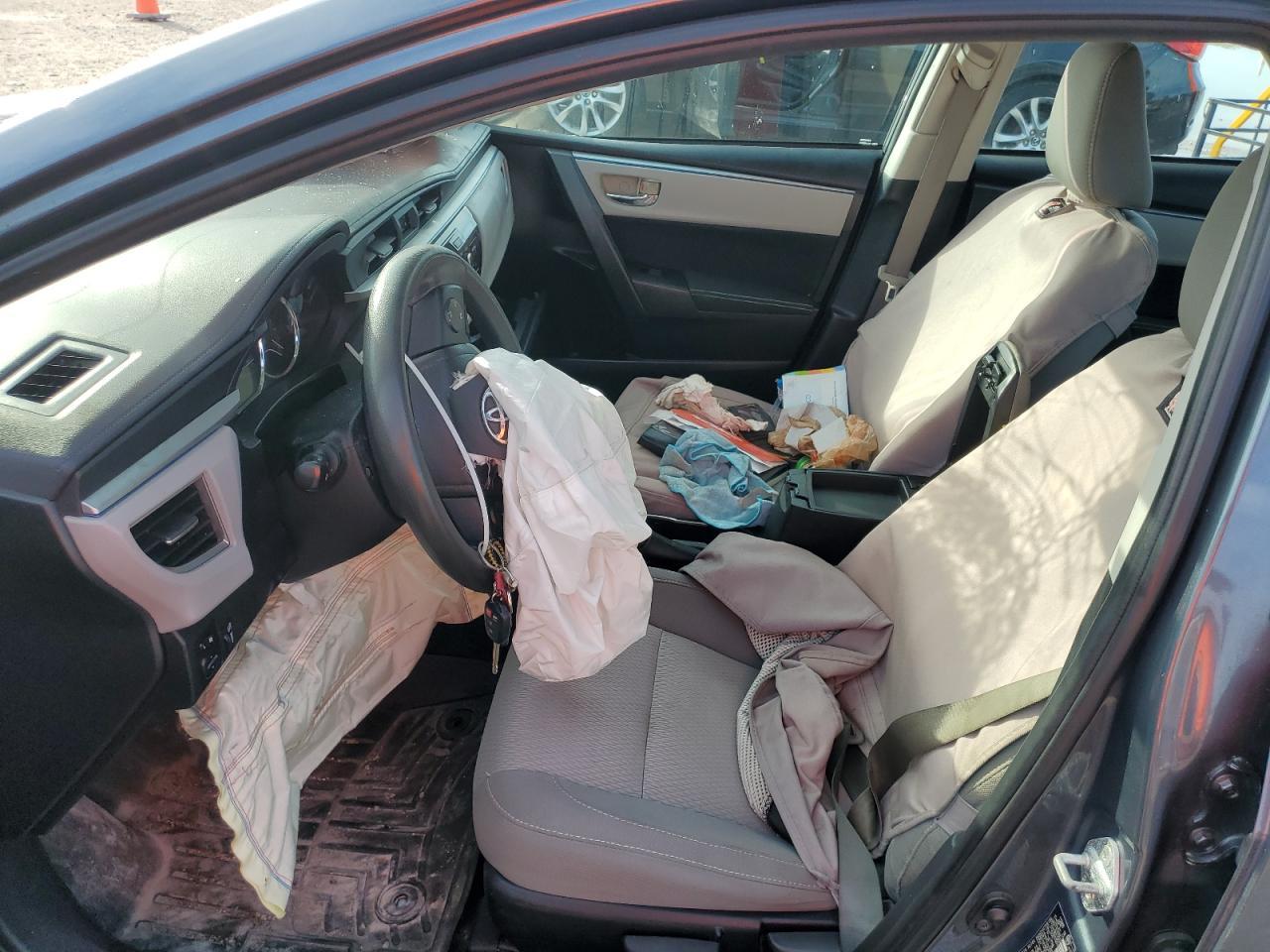 2015 TOYOTA COROLLA