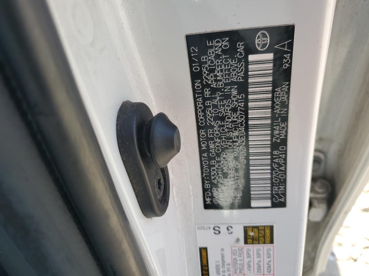 2012 TOYOTA PRIUS V