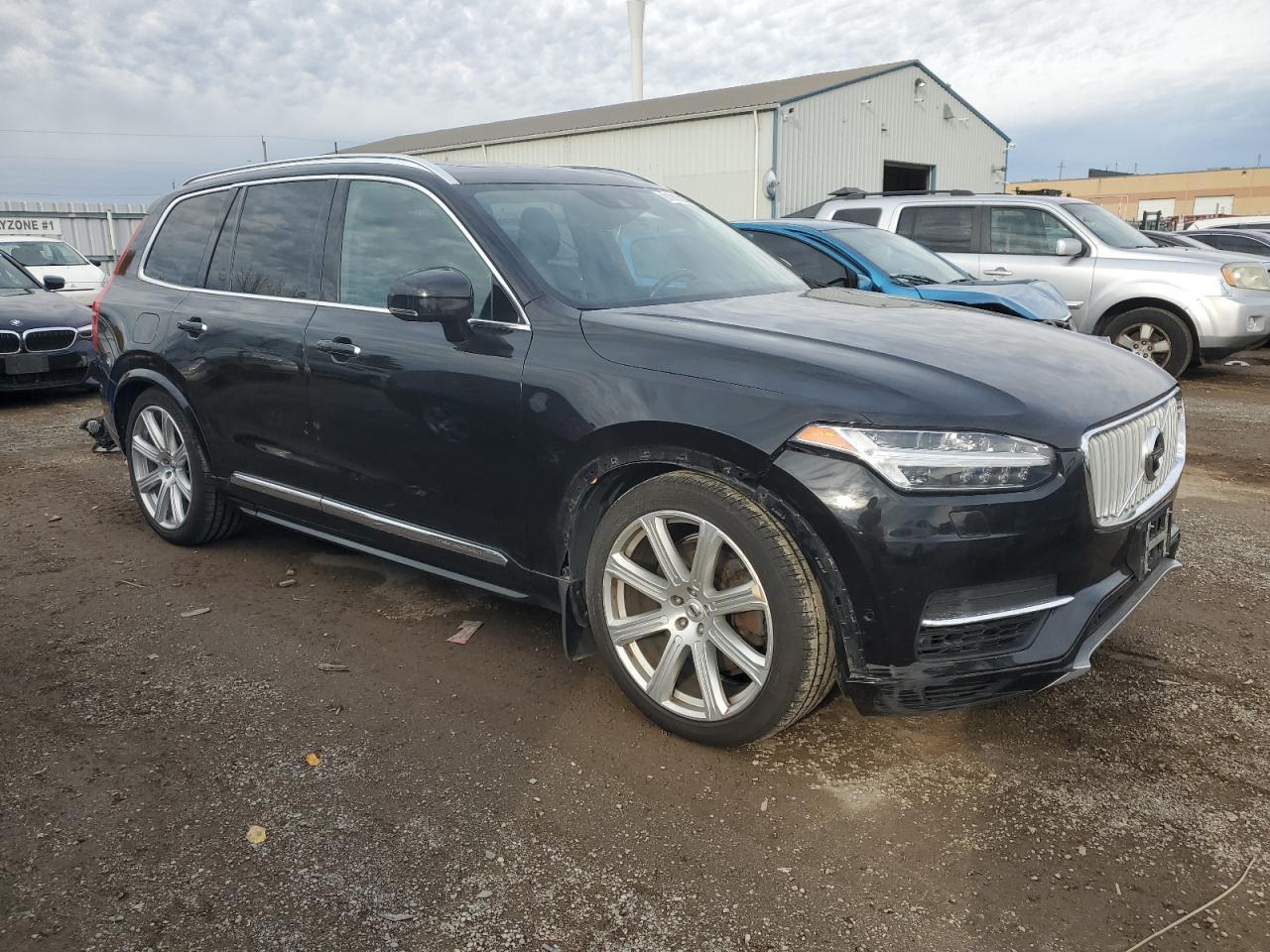 2018 VOLVO XC90