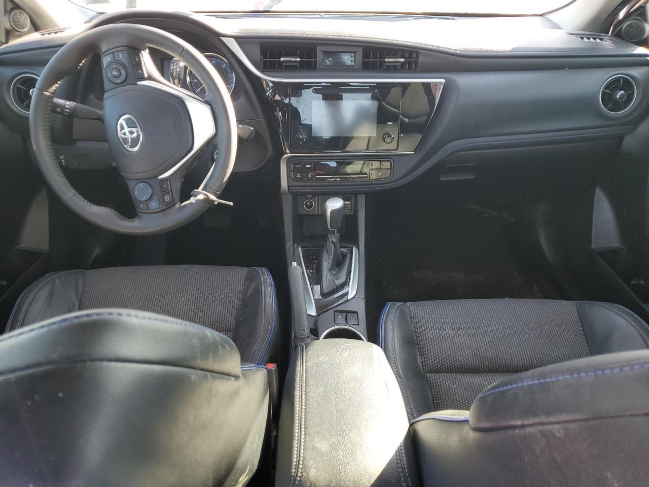 2018 TOYOTA COROLLA