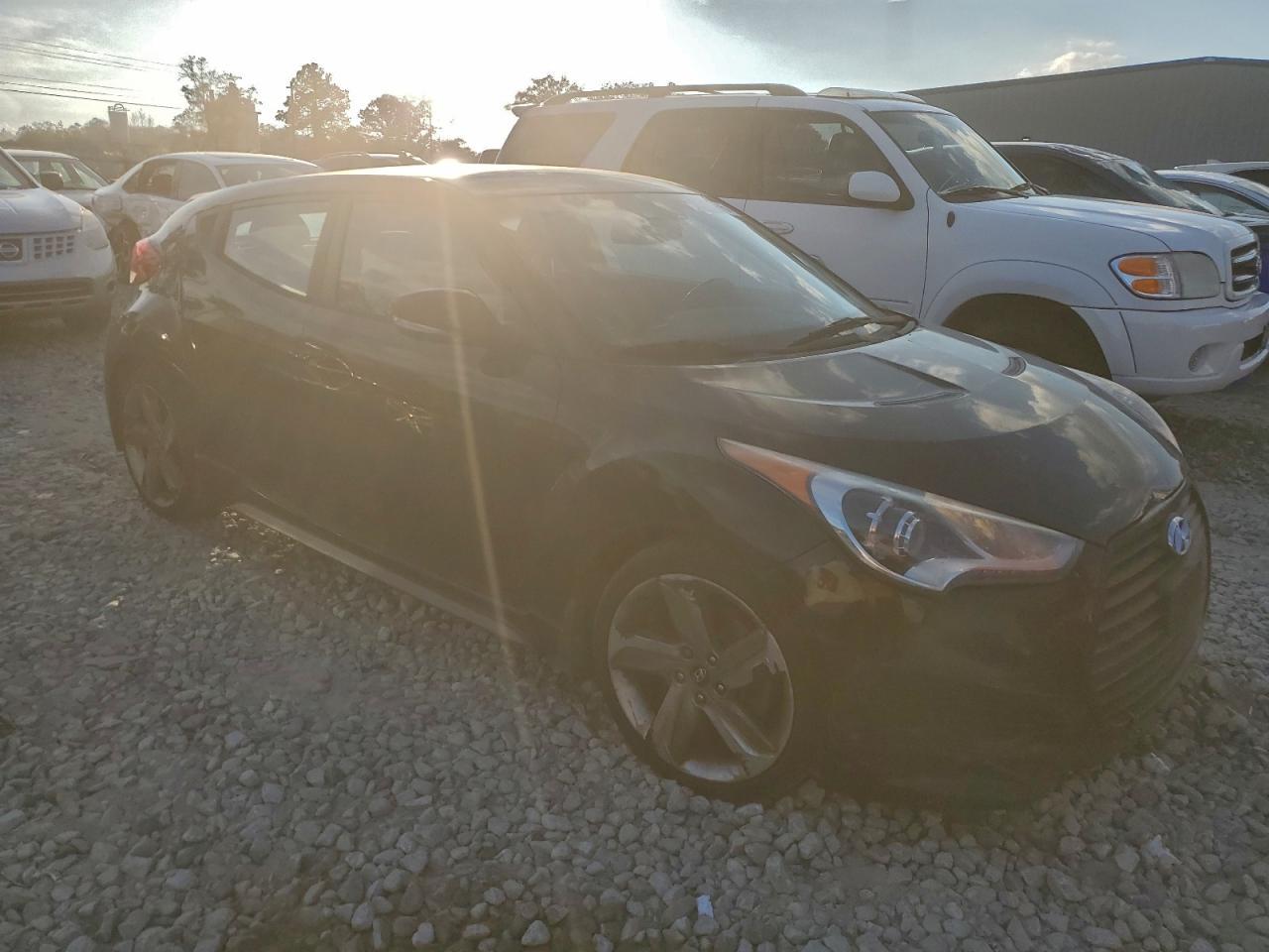 2015 HYUNDAI VELOSTER