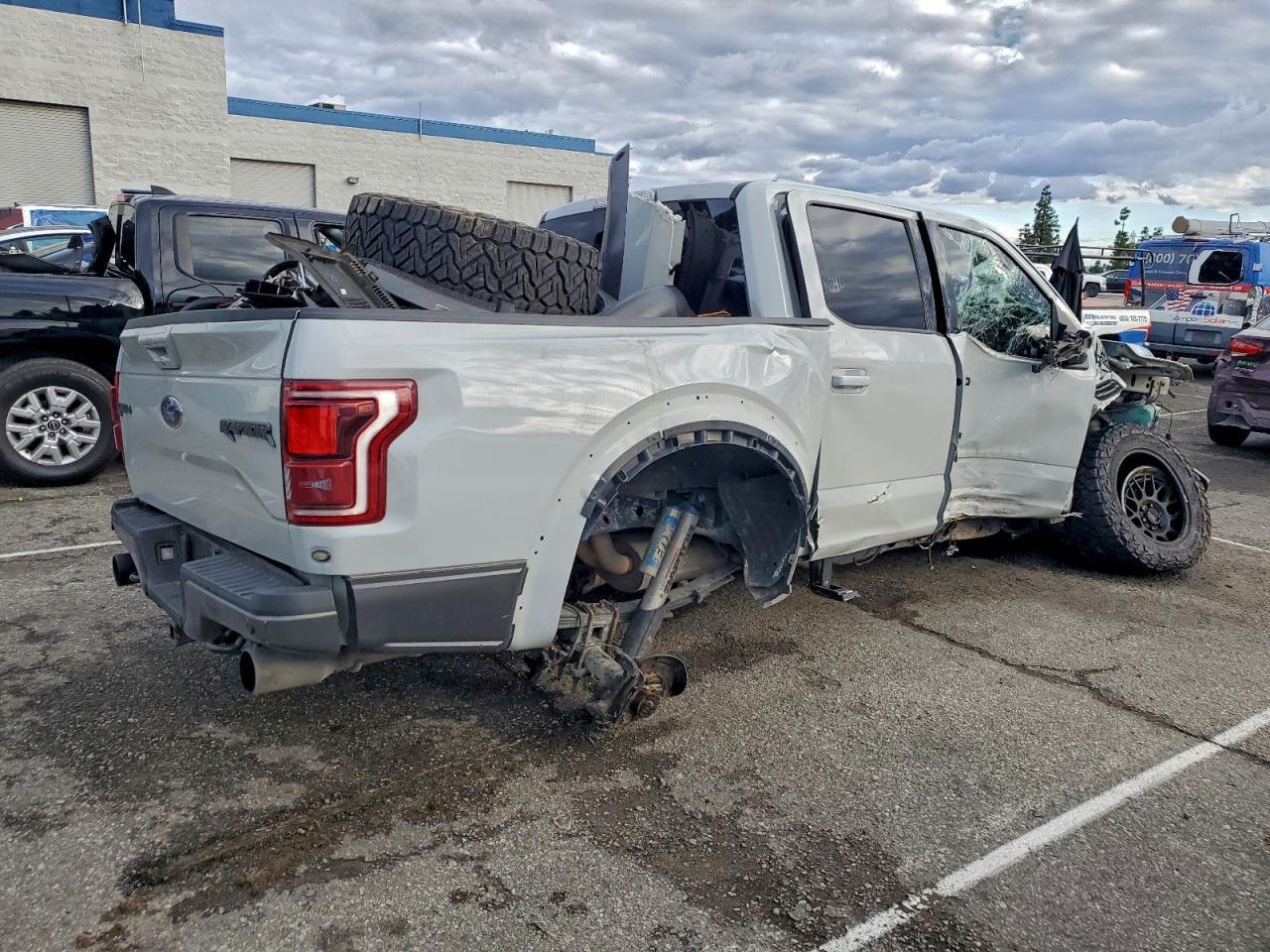 2017 FORD F-150