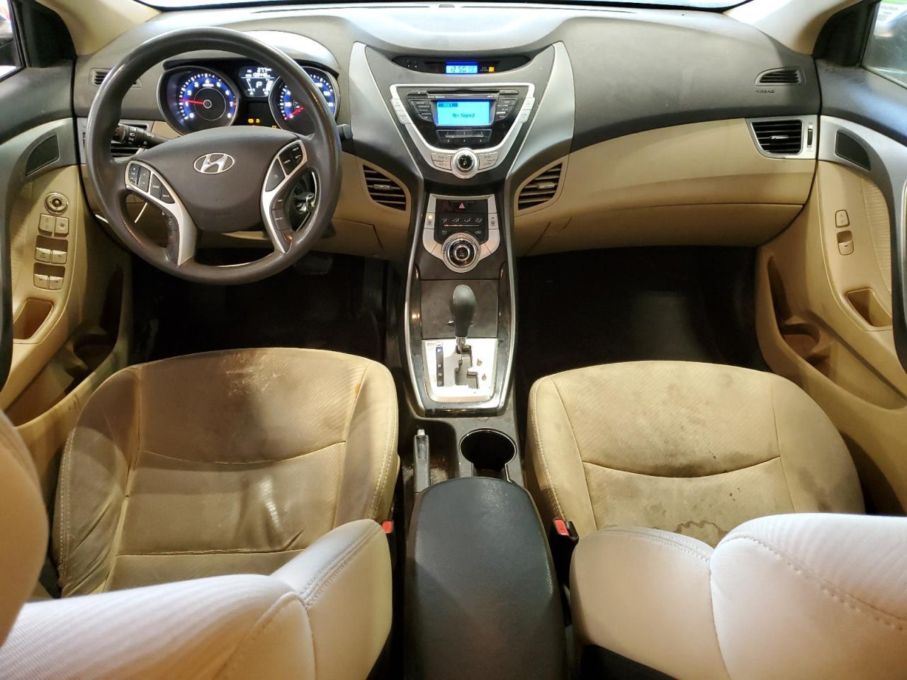 2012 HYUNDAI ELANTRA
