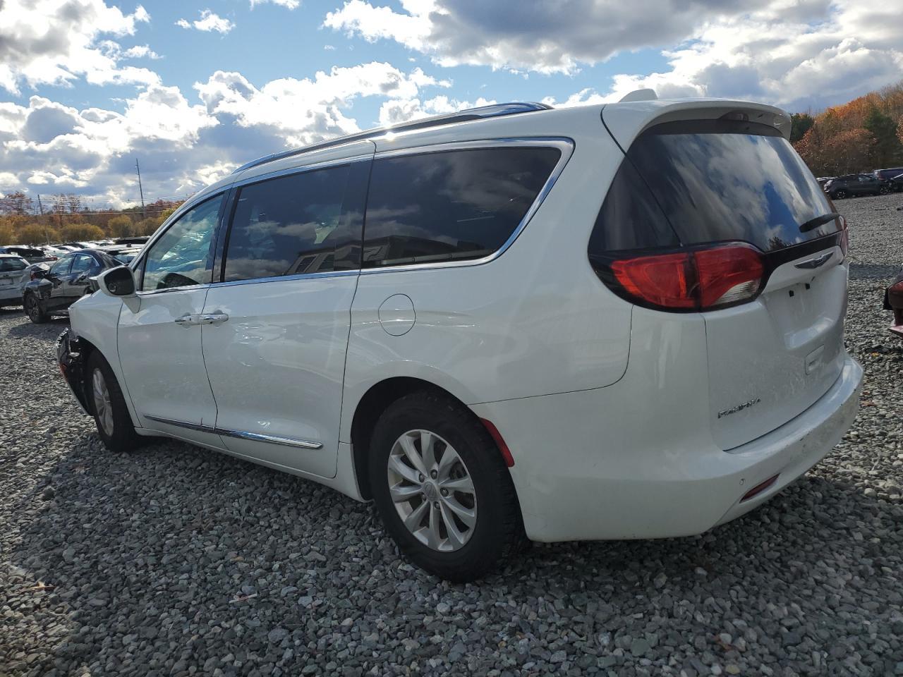 2019 CHRYSLER Pacifica