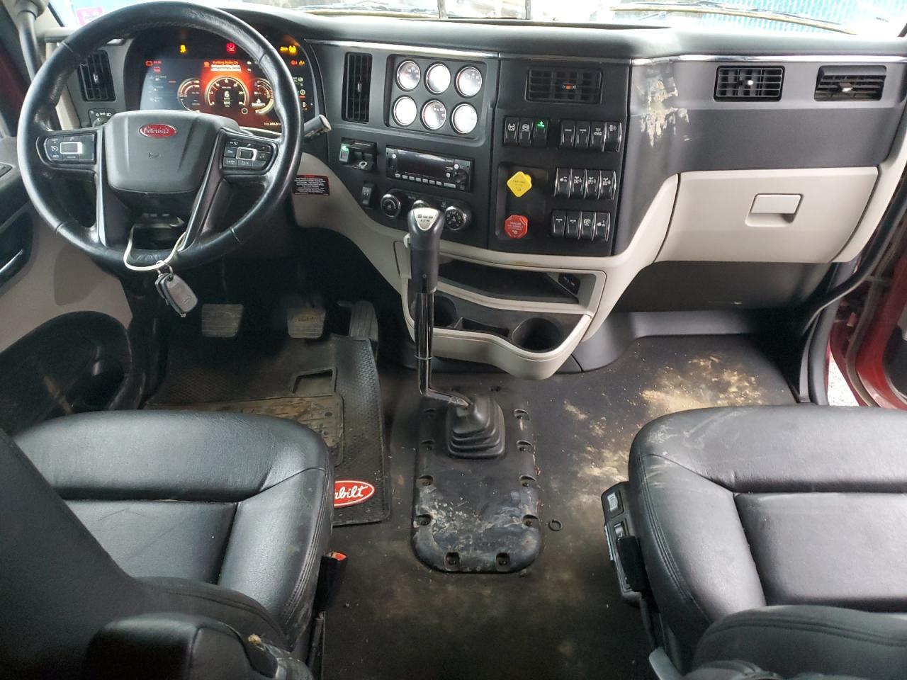 2025 Peterbilt 589 Peterbilt 589