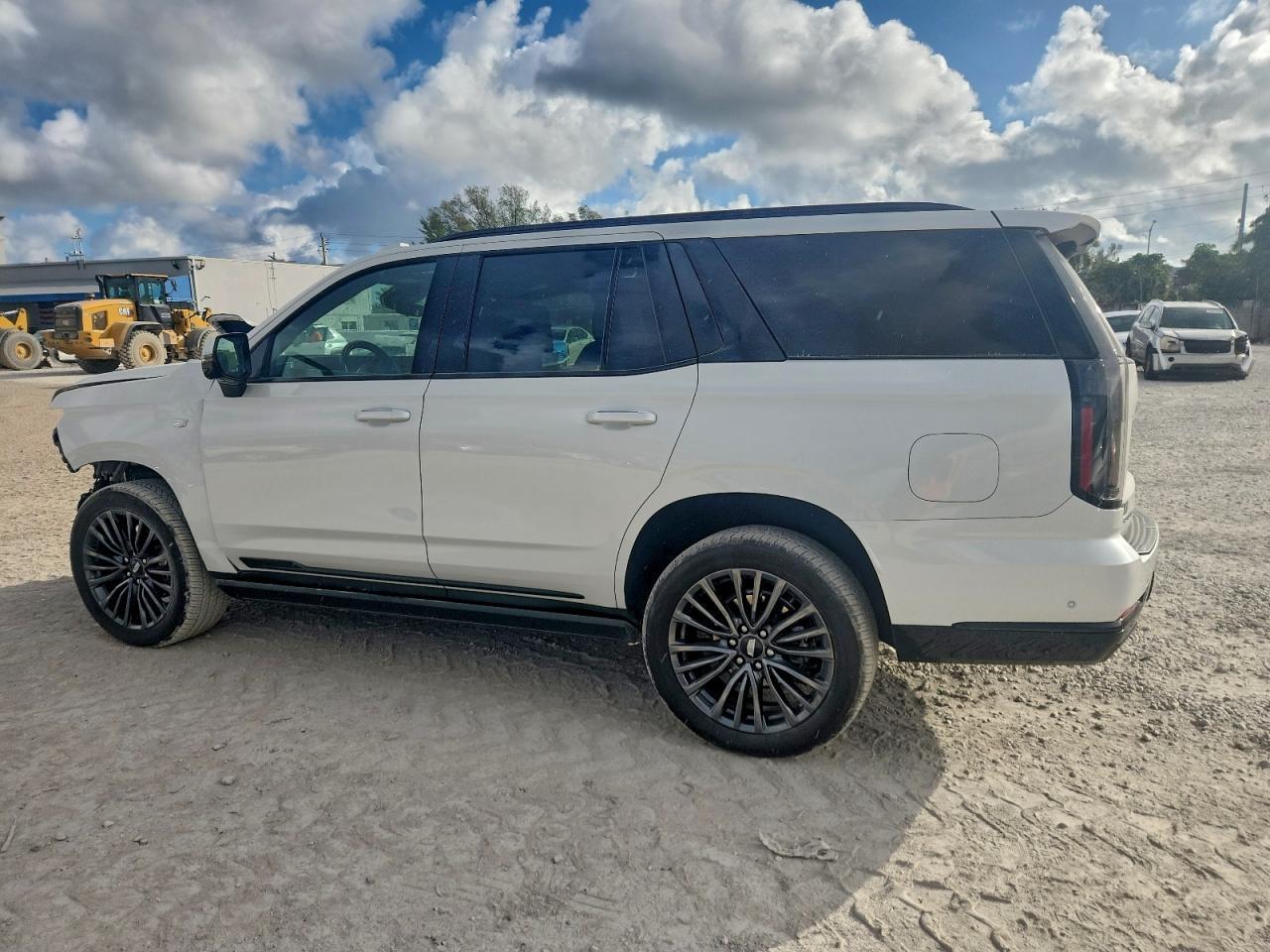 2025 CADILLAC ESCALADE