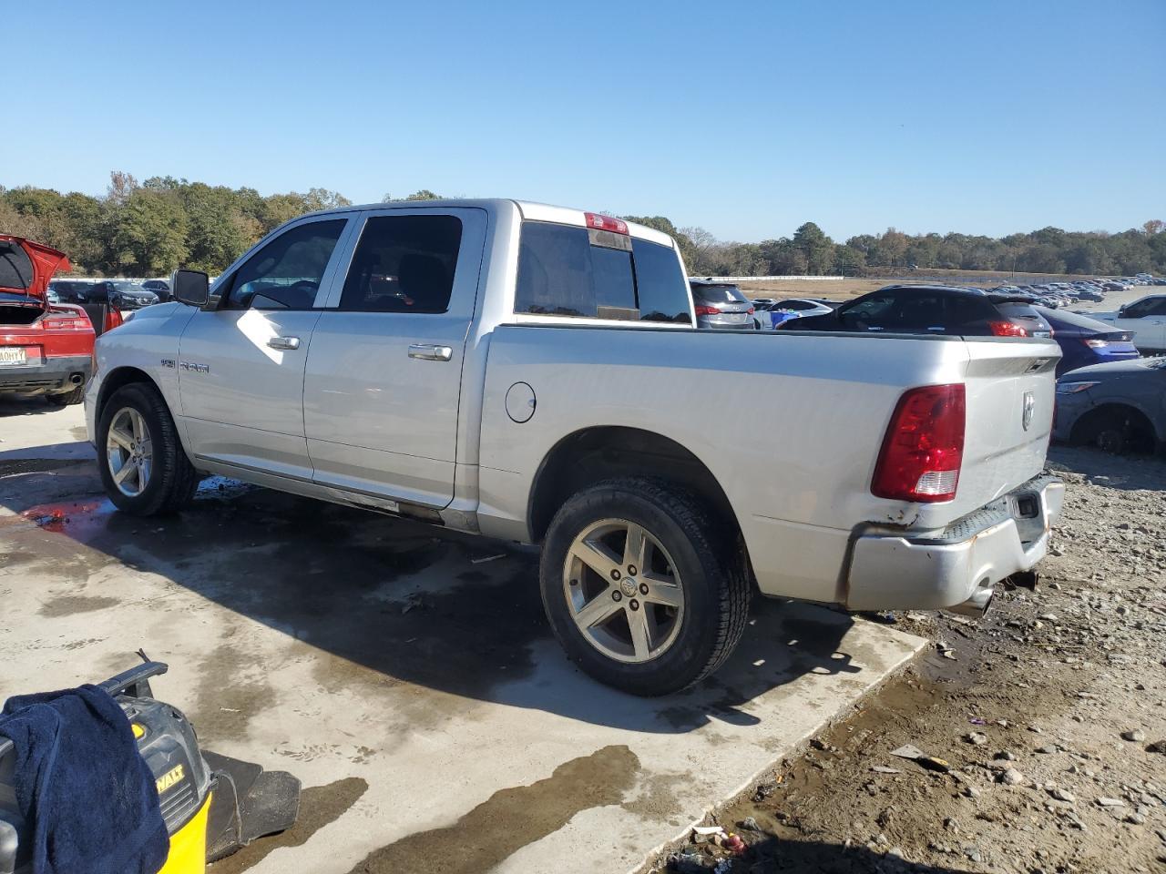 2009 DODGE RAM 1500