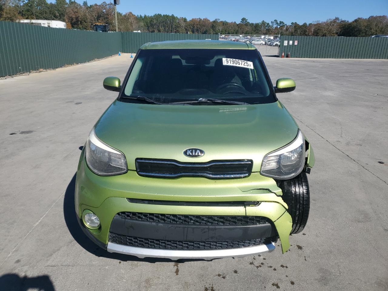 2017 KIA SOUL