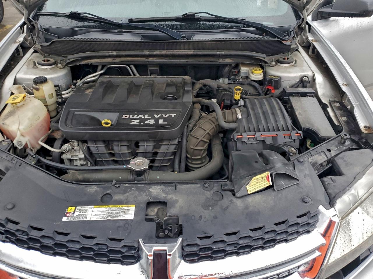 2011 DODGE Avenger
