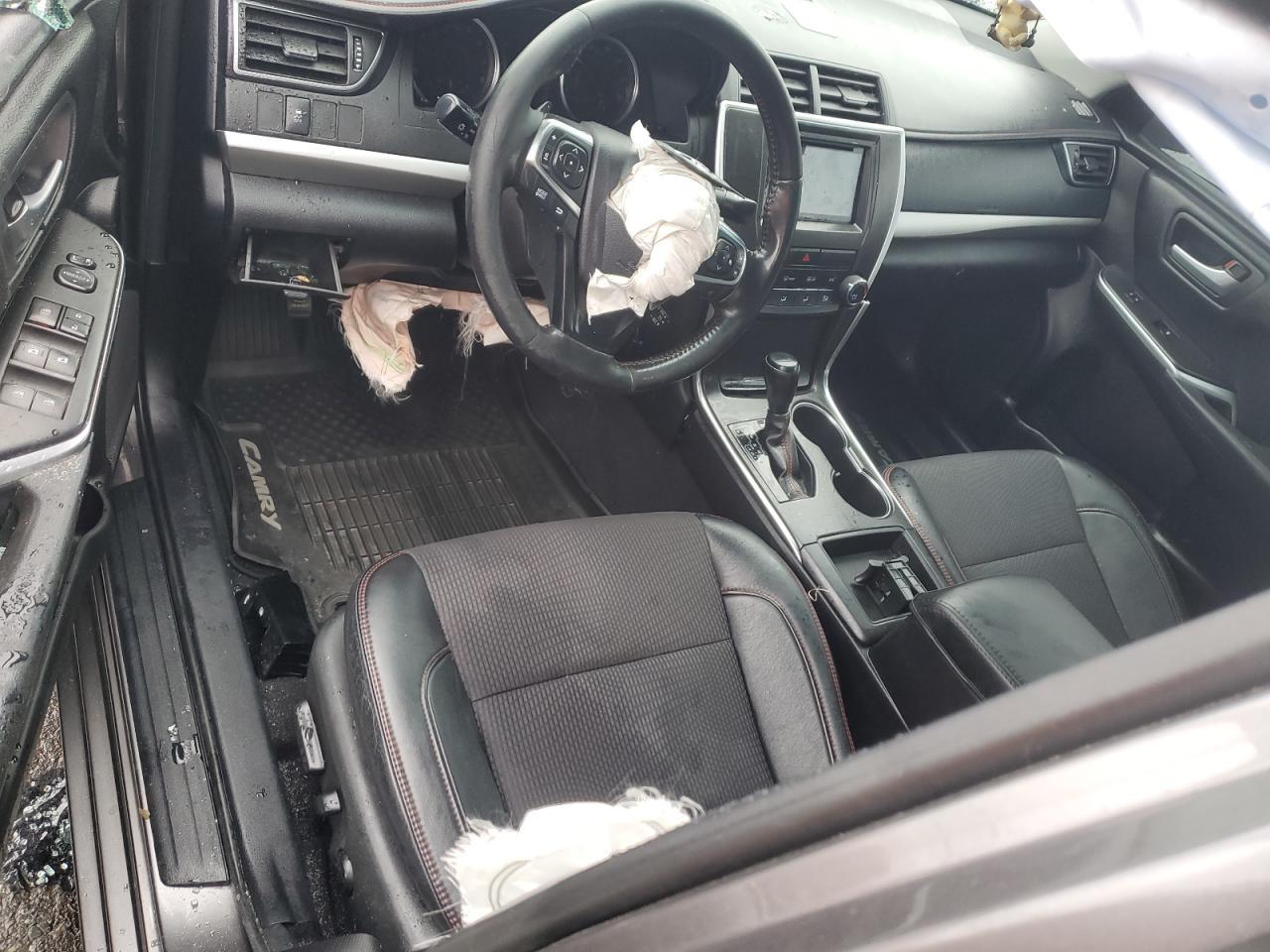 2017 TOYOTA CAMRY