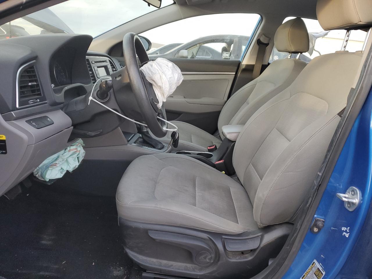2017 HYUNDAI ELANTRA