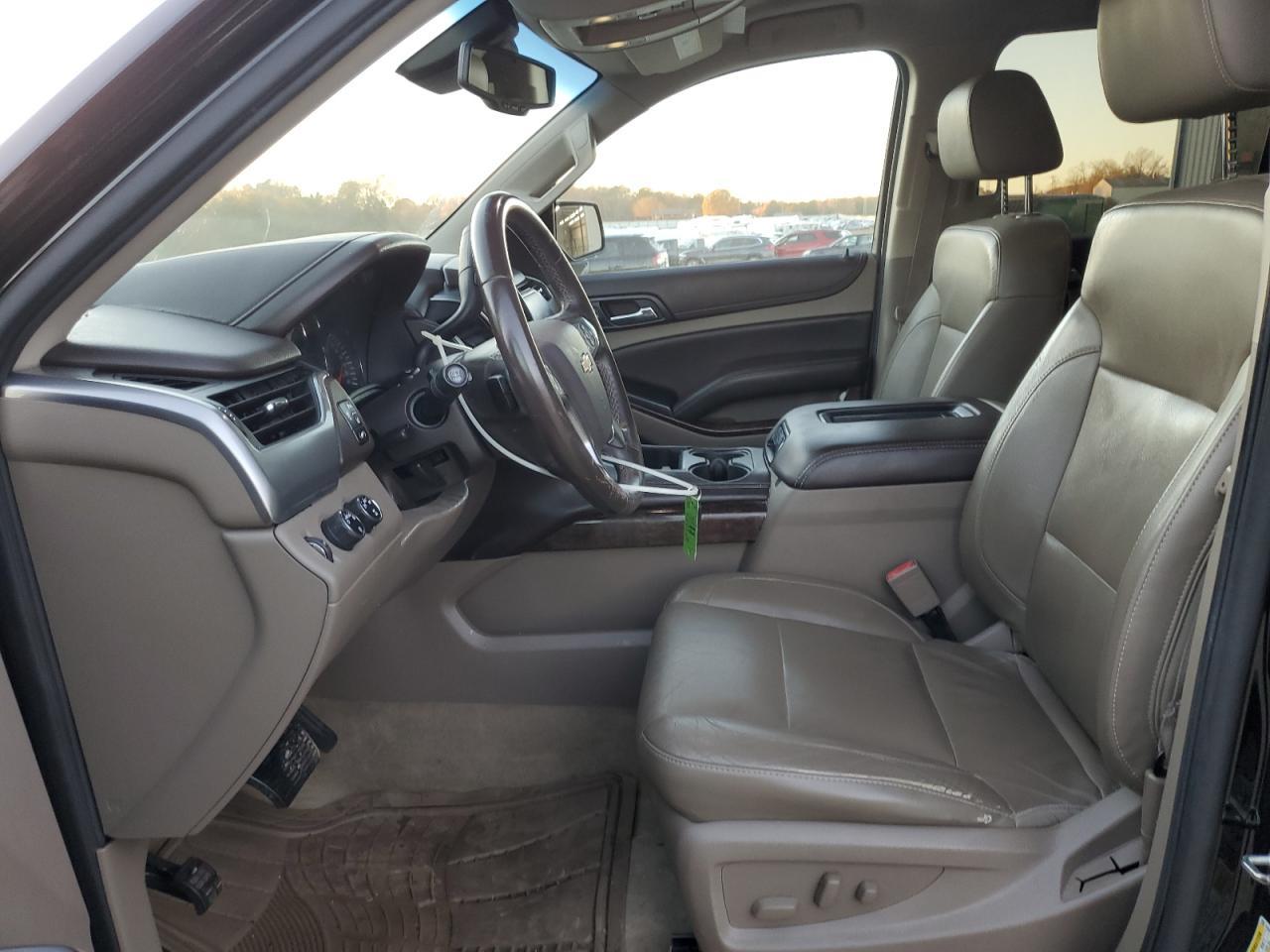 2015 CHEVROLET Suburban