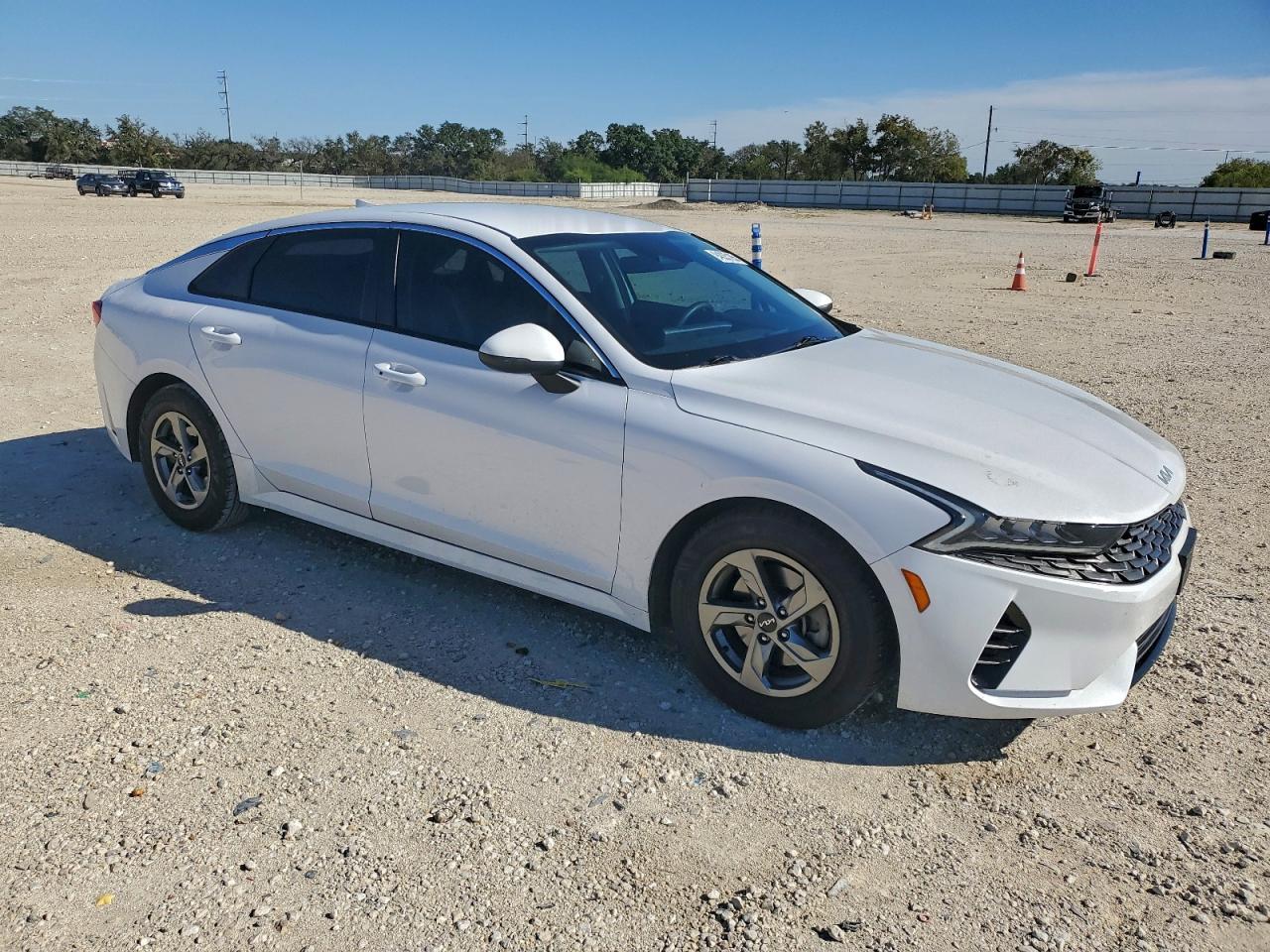 2022 KIA K5