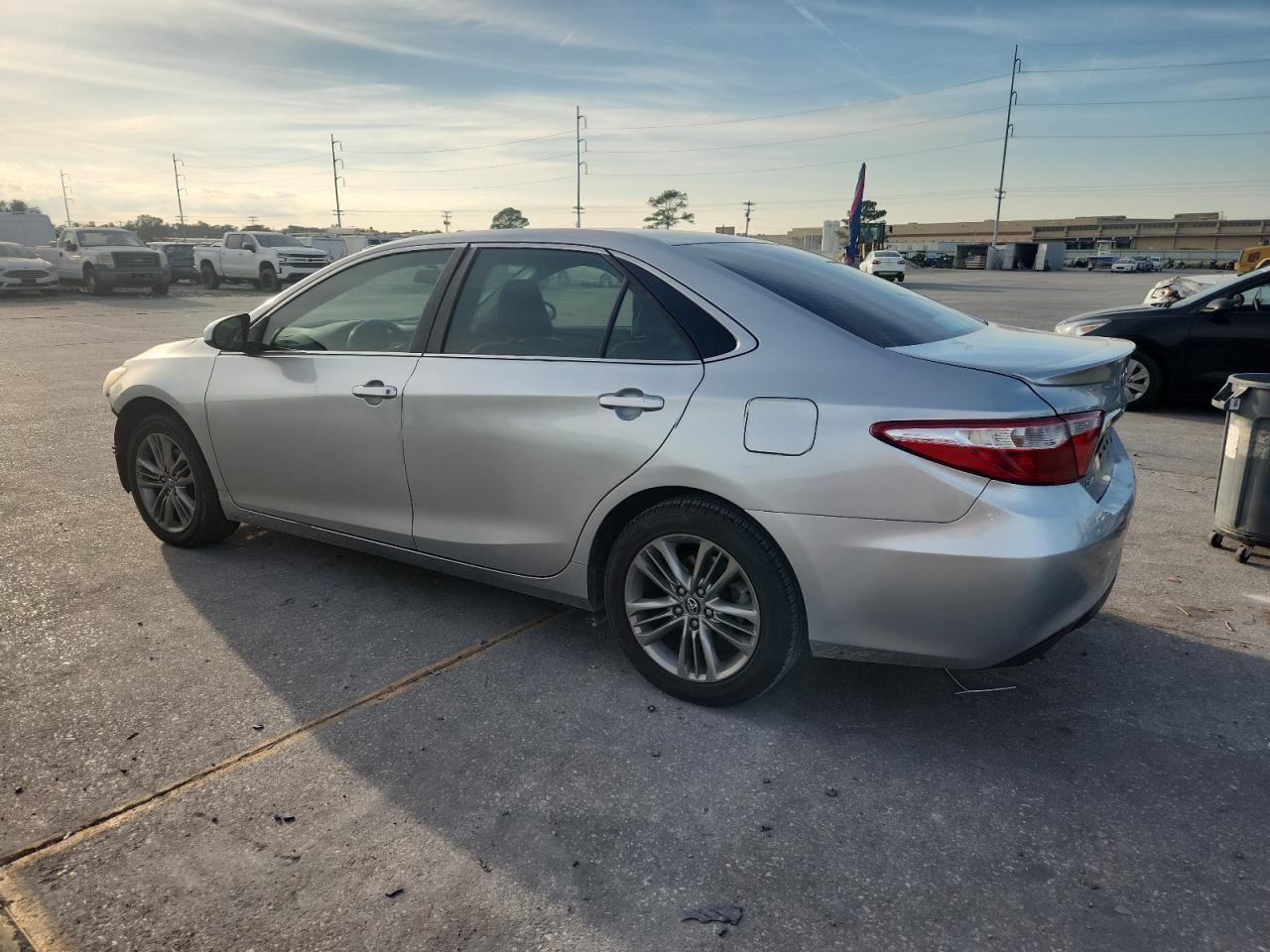 2017 TOYOTA CAMRY