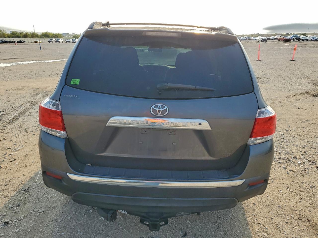 2013 TOYOTA HIGHLANDER
