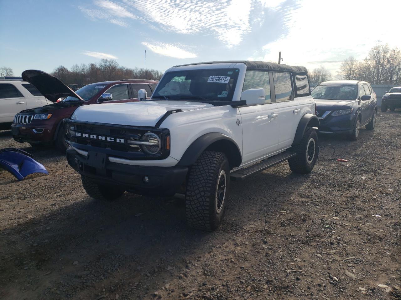 2024 FORD Bronco