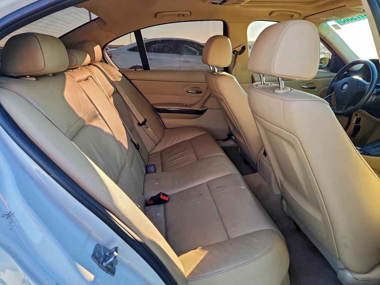 2011 BMW 3 SERIES