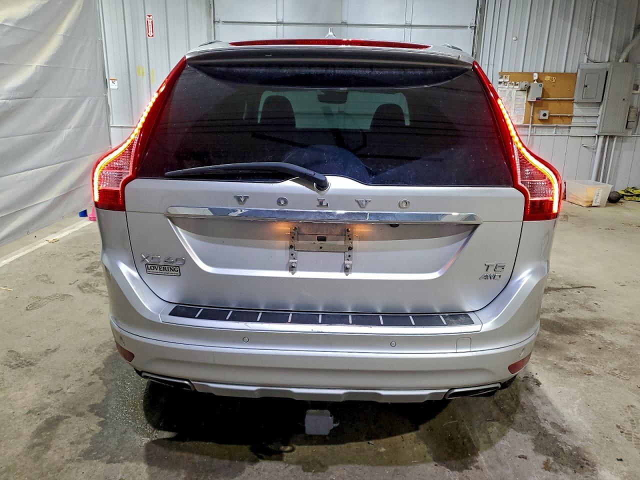 2017 VOLVO XC60