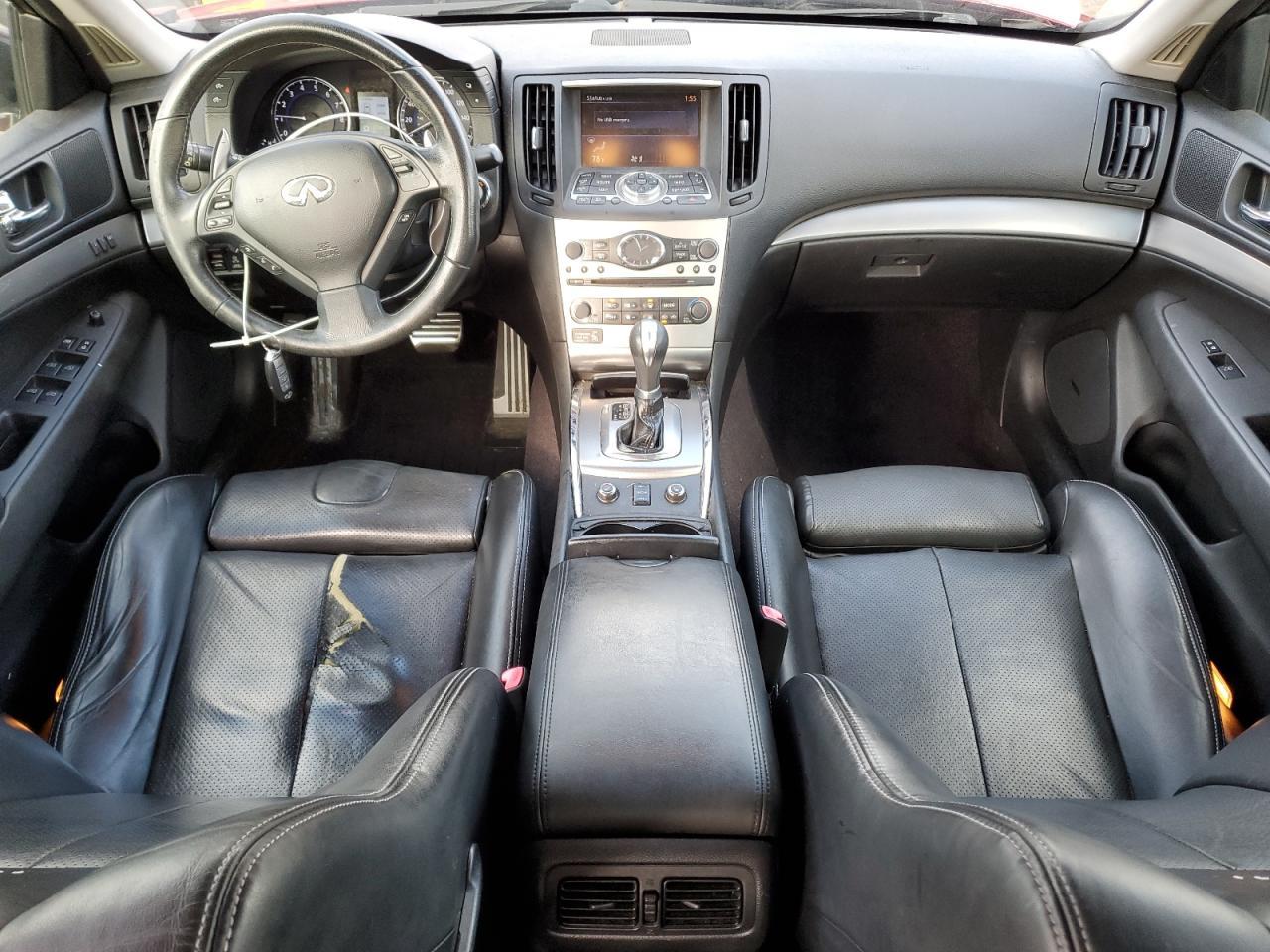 2011 INFINITI G37
