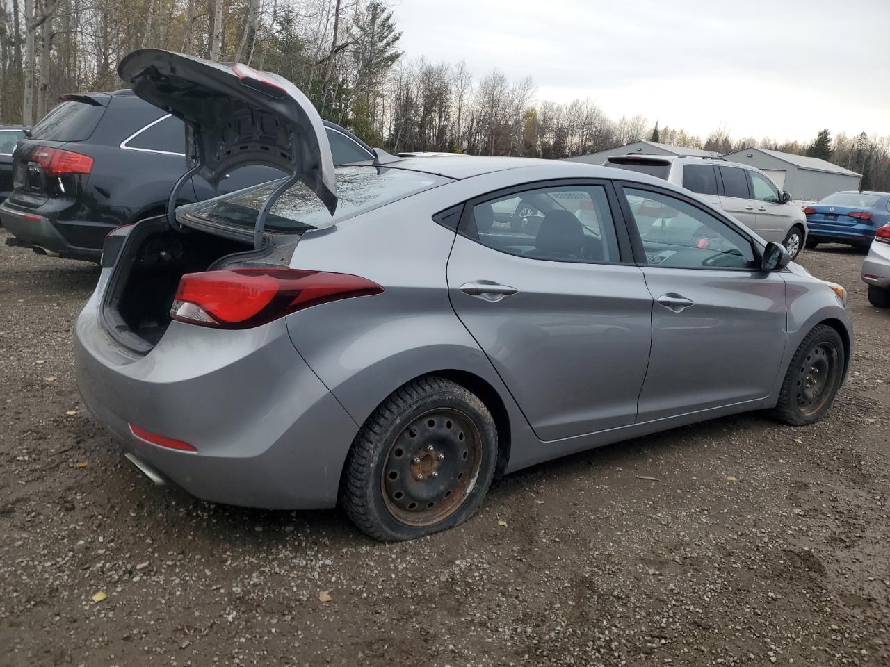 2016 HYUNDAI ELANTRA