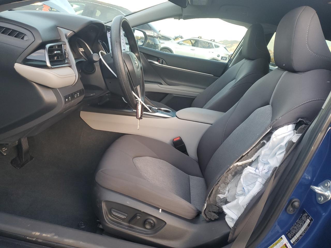 2024 TOYOTA CAMRY
