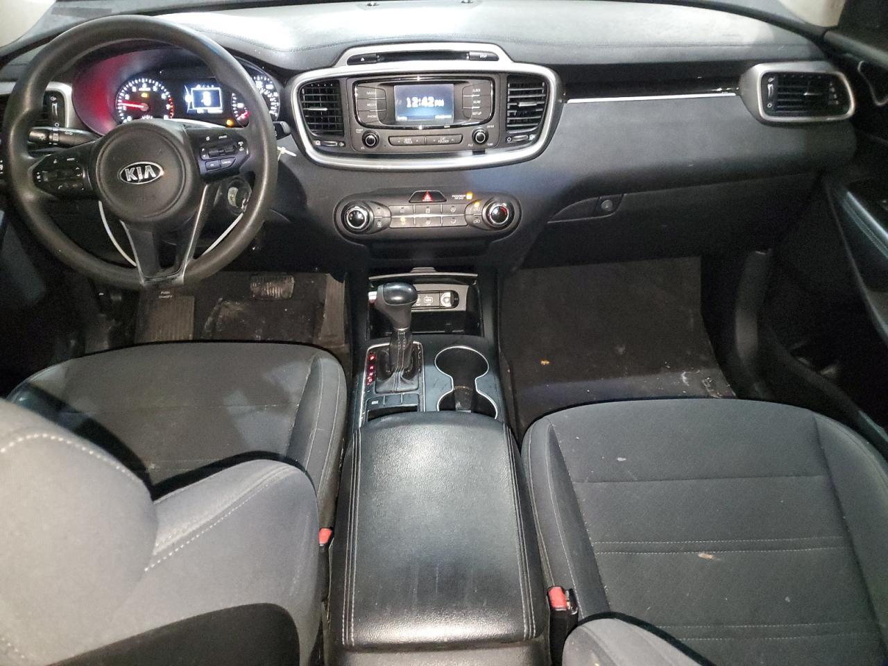 2017 KIA SORENTO