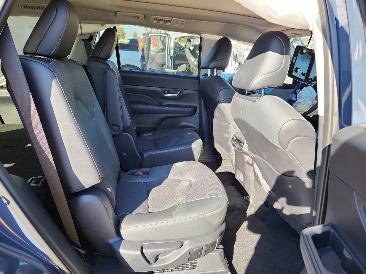 2025 TOYOTA HIGHLANDER