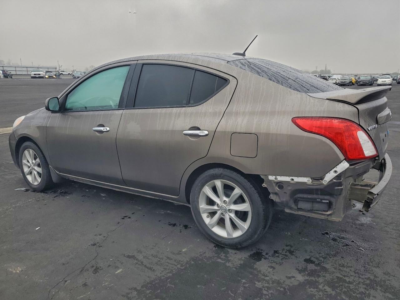 2014 NISSAN VERSA
