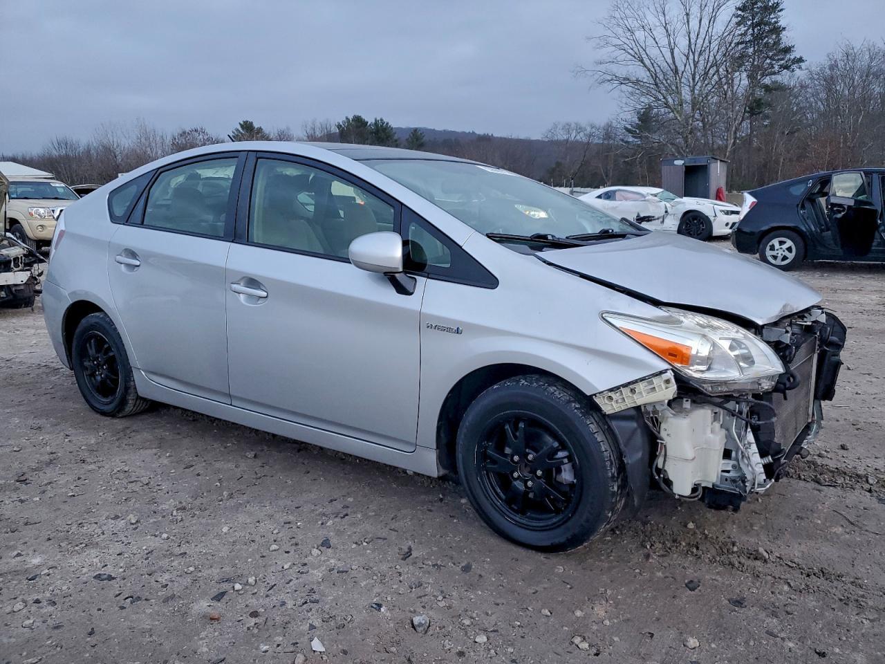 2015 TOYOTA PRIUS